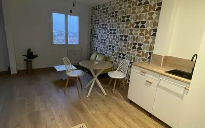 Dijon (21000)