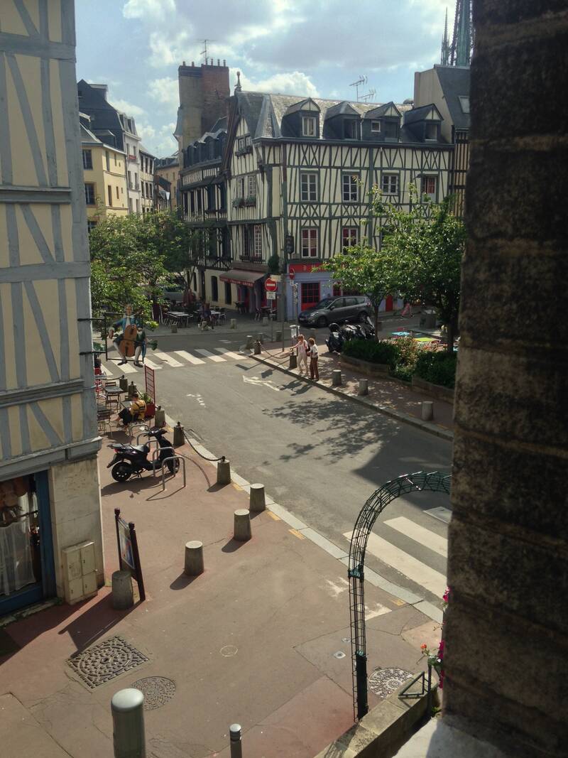 Rouen (76000)