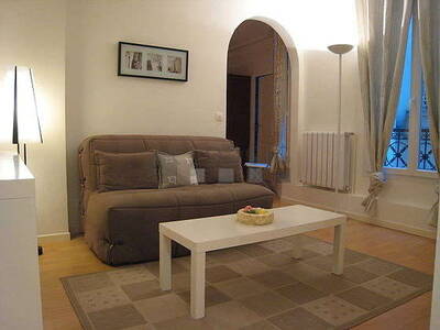 Location appartement 2 pièces Paris 18e