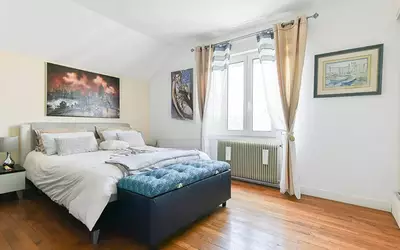 Sainte-Geneviève-Des-Bois (91700)