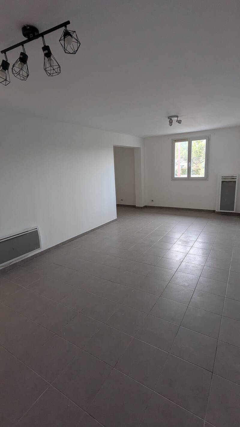 Entraigues-Sur-La-Sorgue (84320)