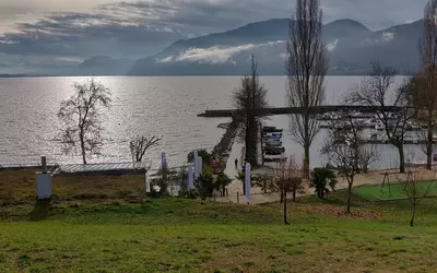 , A 2 Pas Du Lac Du Bourget, Chindrieux (73310)
