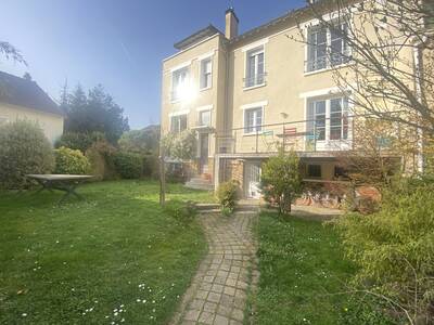 Vente maison 8 pièces Viroflay (78220)