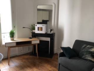Location appartement studio Paris 15e
