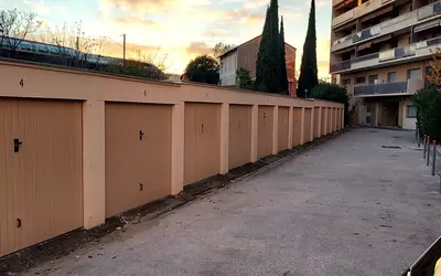 Toulon (83000)