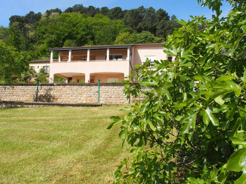 Aubenas (07200)