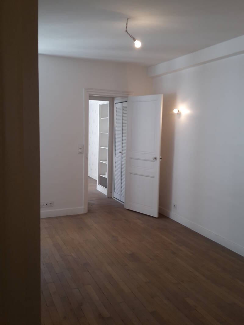 Issy-Les-Moulineaux (92130)