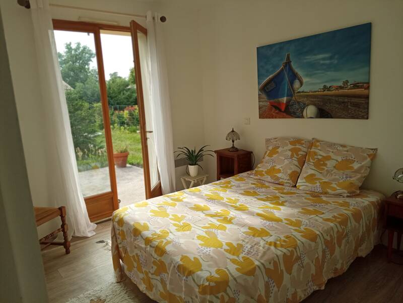 Hostens (33125)