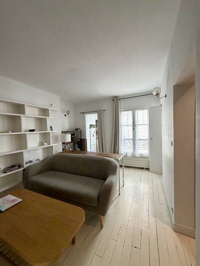 Location appartement studio Paris 9e