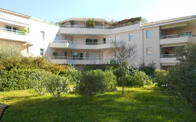 Toulon (83000)