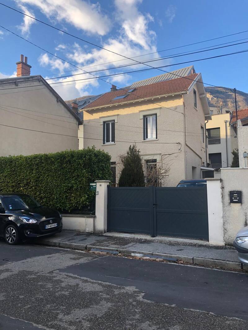 Grenoble (38000)