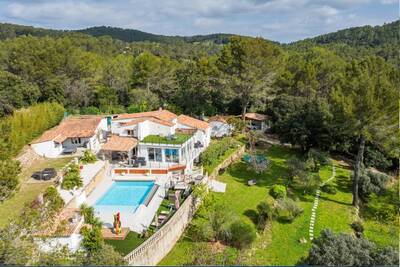Vente maison 7 pièces Pignans (83790)