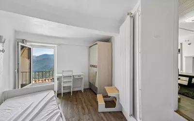 Berre-Les-Alpes (06390)