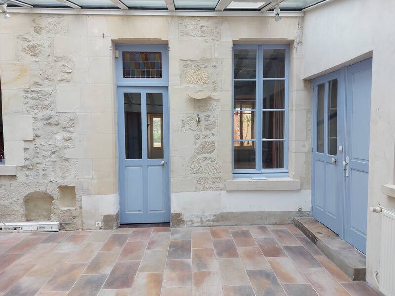 Laon (02000)