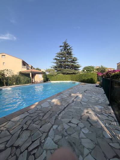 Vente appartement 4 pièces Saint-Laurent-du-Var (06700)