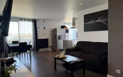 Toulon (83000)