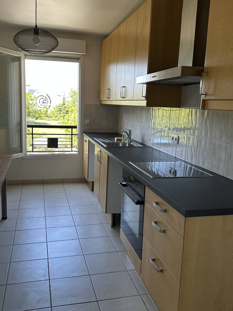 Bois-Colombes (92270)
