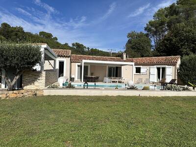 Vente maison 5 pièces Méounes-lès-Montrieux (83136)