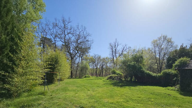 Saint-Yzan-De-Soudiac (33920)