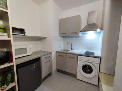 Location appartement studio Aix-en-Provence (13)