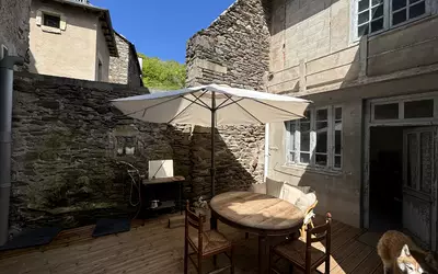 Estaing (12190)