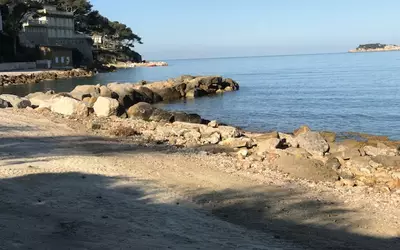 Sanary-Sur-Mer (83110)