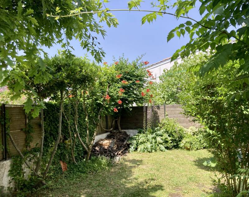 Bordeaux-Dans Le Quartier Recherché De  St Augustin -