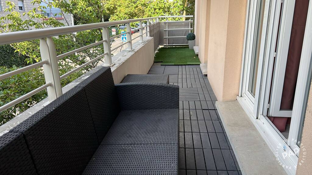 Location meublée appartement 2 pièces 42 m² Chanteloup-Les-Vignes (78570) photo 4