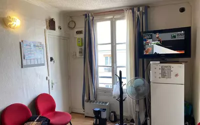 Appartement 2 pièces 26 m² · à Paris 10e · 26 m² · 230 000 €