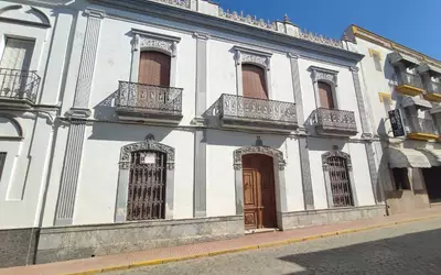 Palais Colonial De 1876