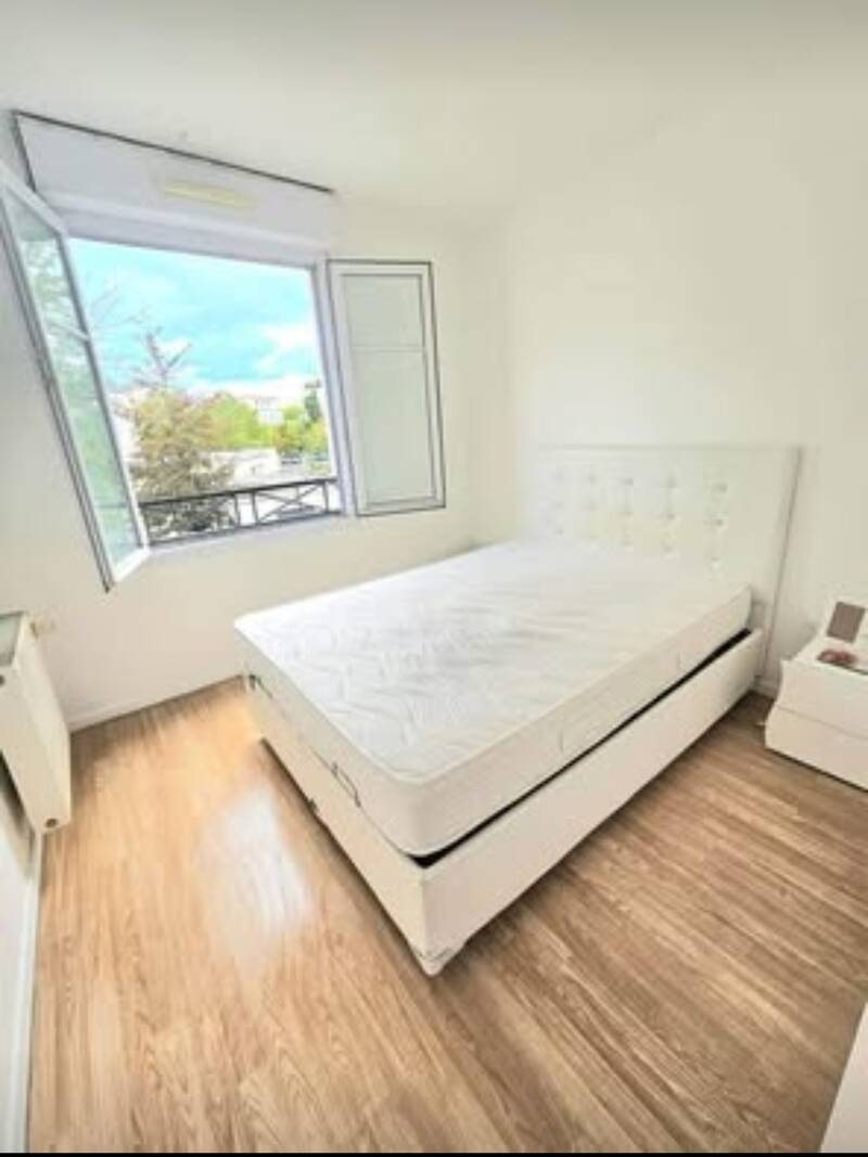 Chelles (77500)