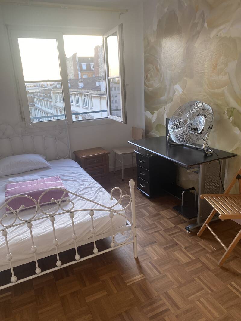 Paris 11E