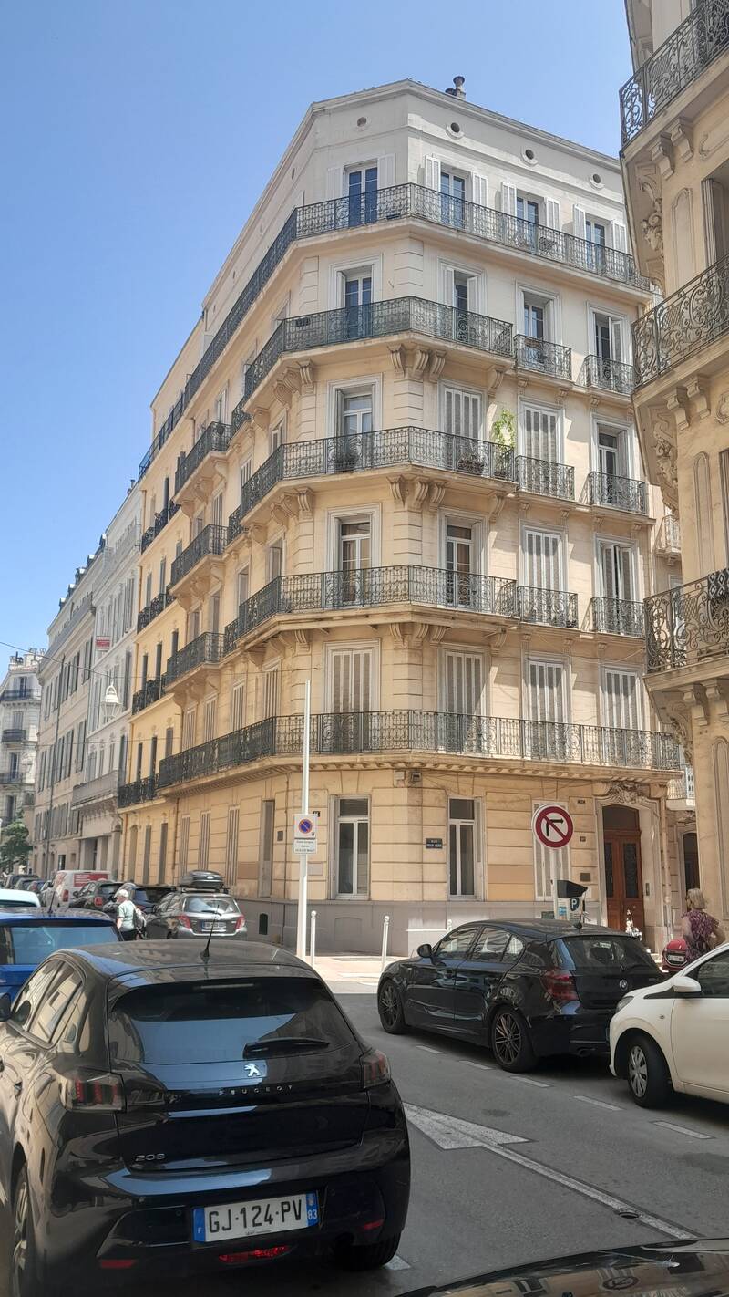 Toulon (83000)