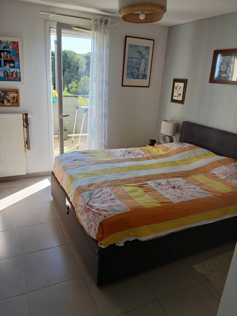 Fréjus (83600)