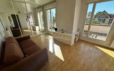 Nanterre (92000)