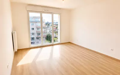 Valenciennes (59300)