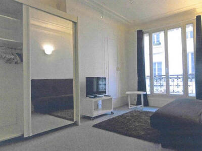 Location appartement 2 pièces Paris 19e