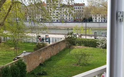 Lyon 4E (69004)