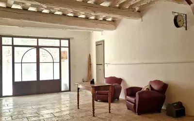 Arles (13104)
