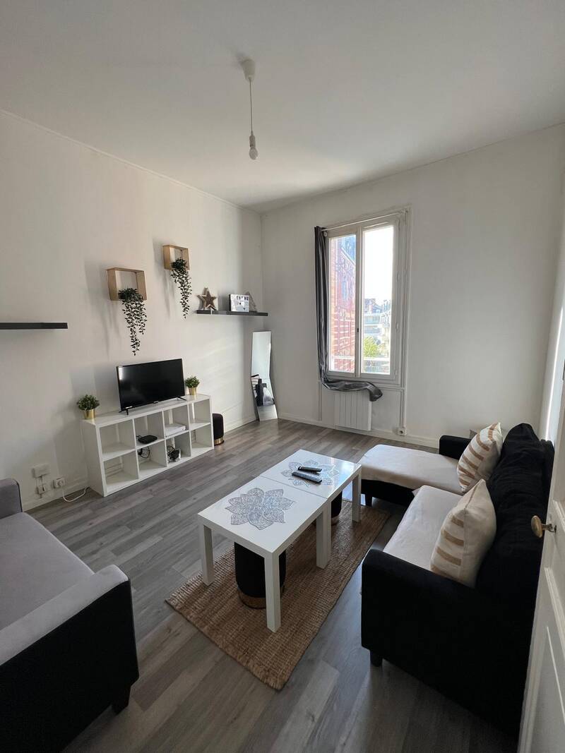 Rouen (76000)