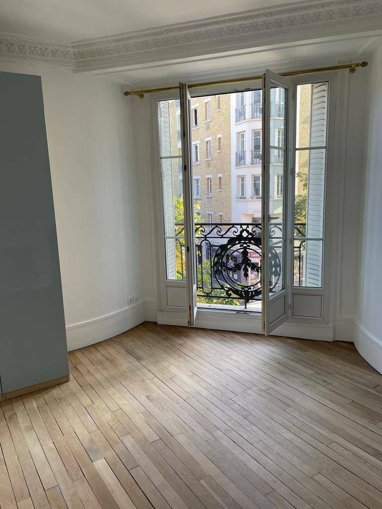 Asnières-Sur-Seine (92600)