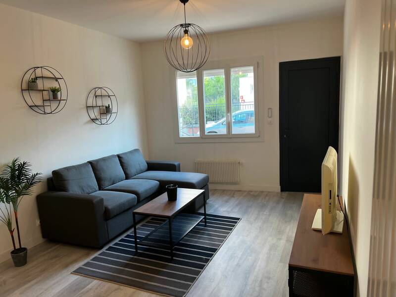 Bois-Colombes (92270)