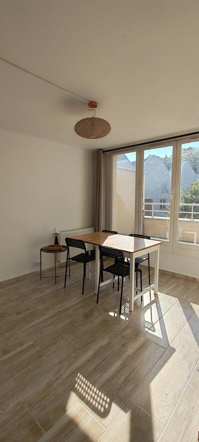 Location appartement 5 pièces Aulnay-sous-Bois (93600)