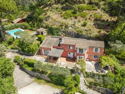 Location maison 6 pièces Aix-en-Provence (13)