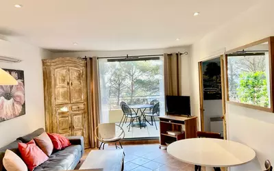 Saumane-De-Vaucluse (84800)