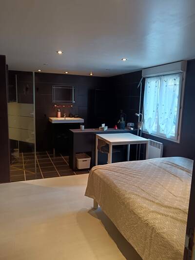 Location chambre en colocation 6 pièces Roissy-en-Brie (77680)