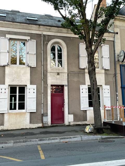 Angers (49000)