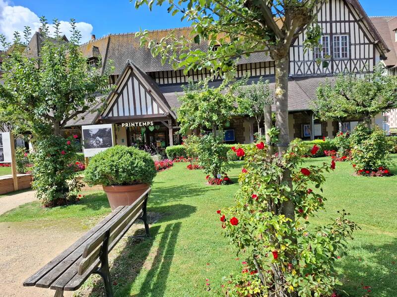 Deauville (14800)