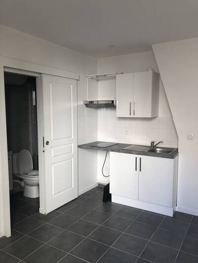 Location appartement studio Paris 10e