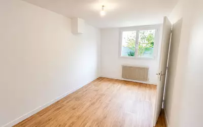 Neuillé (49680)